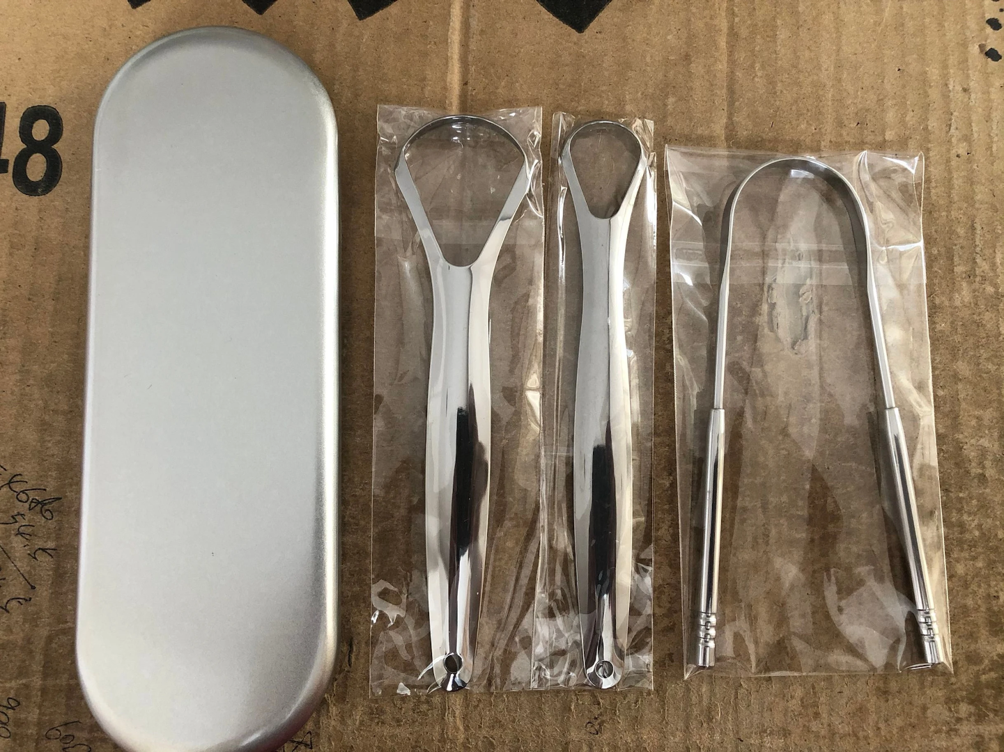 3in1 Tongue Scraper with a Case - Image 6